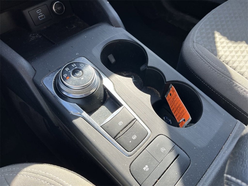 2021 Ford ESCAPE SE Base