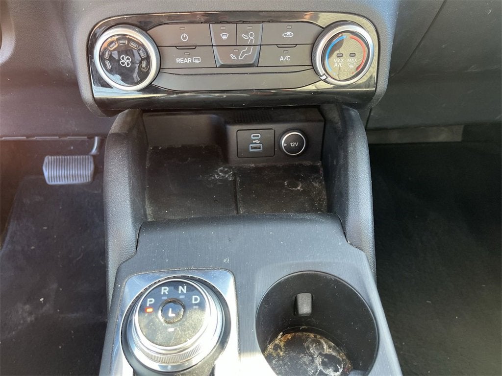 2021 Ford ESCAPE SE Base