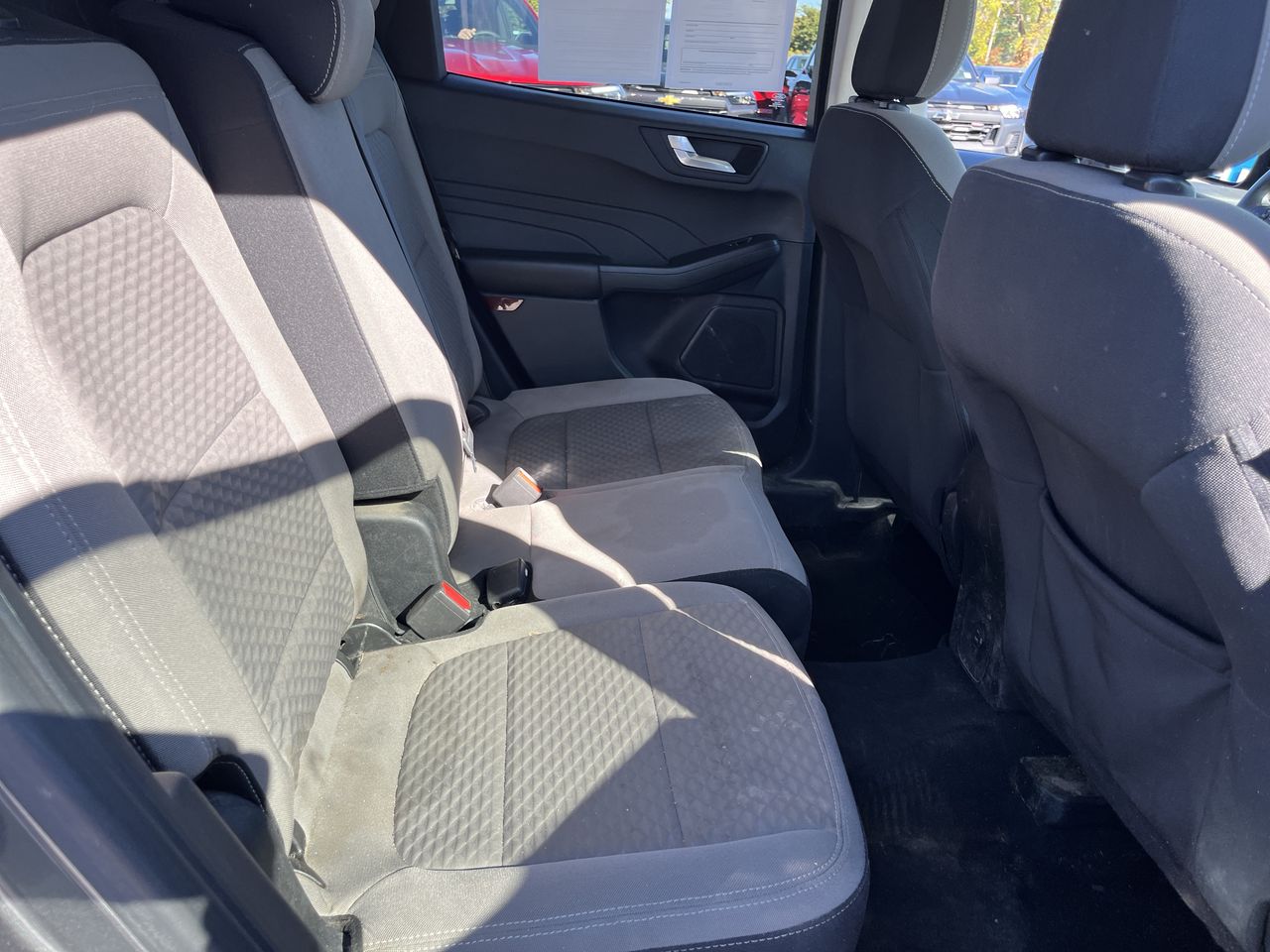 2021 Ford ESCAPE SE Base