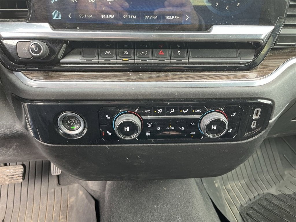 2022 Chevrolet Silverado 1500 LT (2FL)