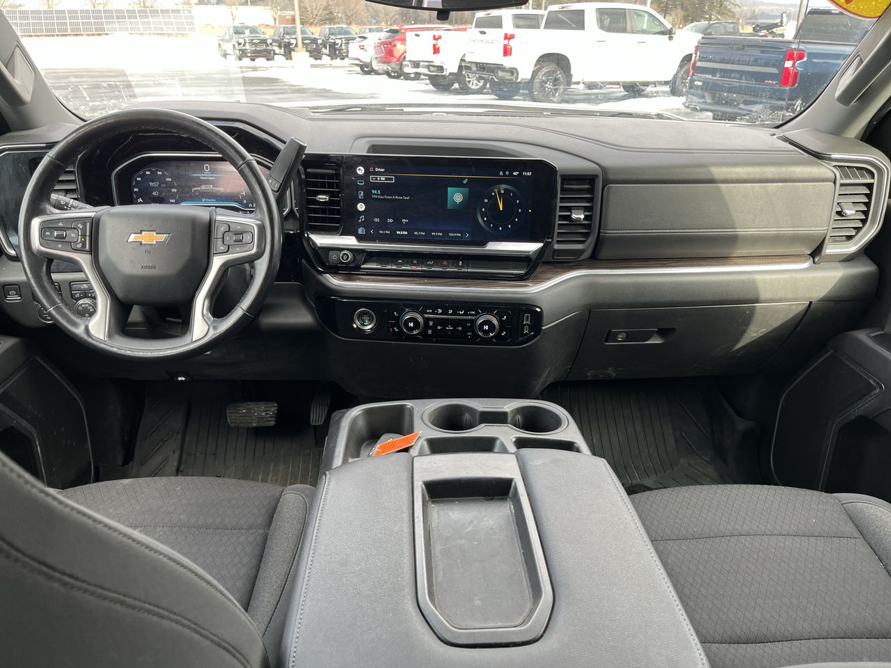 2022 Chevrolet Silverado 1500 LT (2FL)