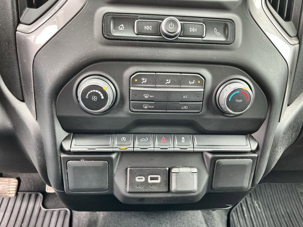 2022 Chevrolet Silverado 1500 LTD Custom