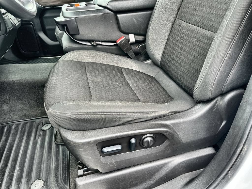 2022 Chevrolet Silverado 1500 LTD LT (2FL)