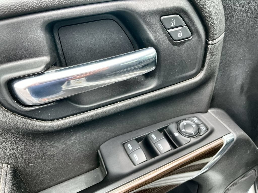 2022 Chevrolet Silverado 1500 LTD LT (2FL)