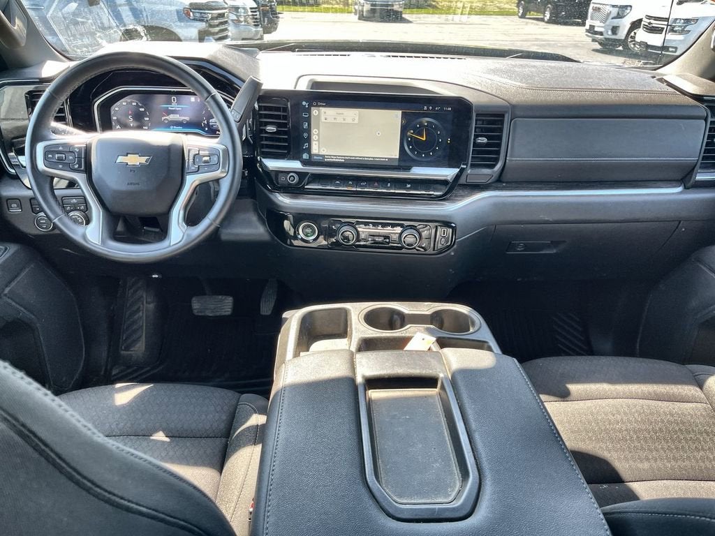 2023 Chevrolet Silverado 1500 LT (2FL)