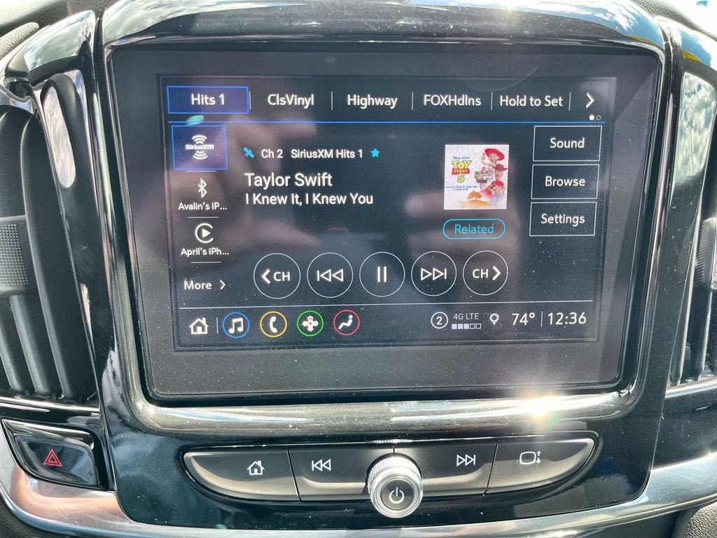 2023 Chevrolet Traverse LT Cloth