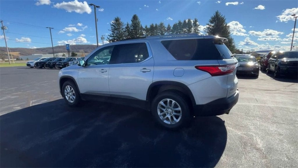 2018 Chevrolet Traverse LT Cloth