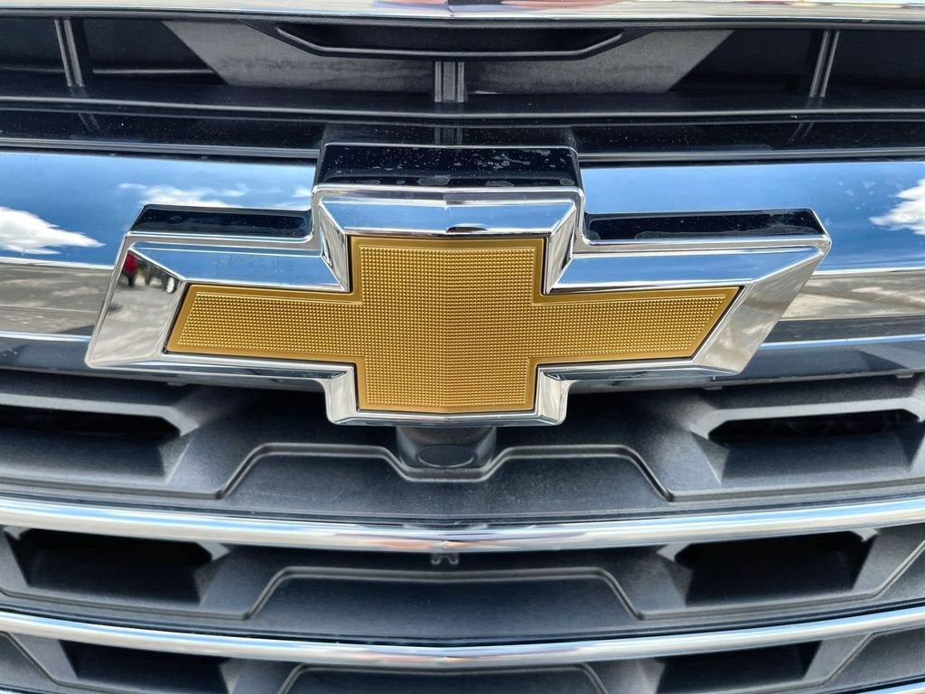 2025 Chevrolet Traverse LT - Photo 31