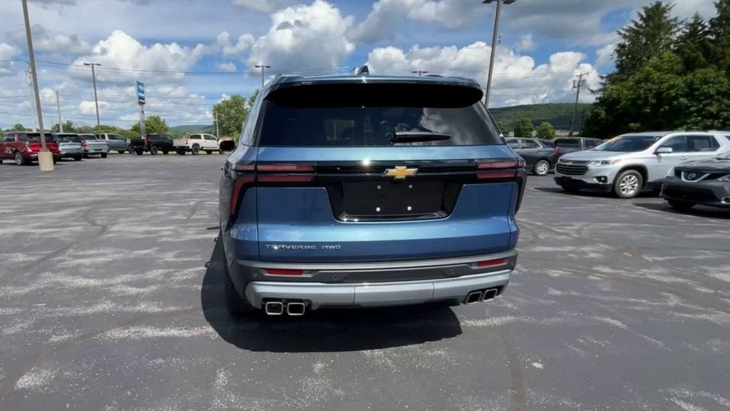2025 Chevrolet Traverse LT - Photo 7