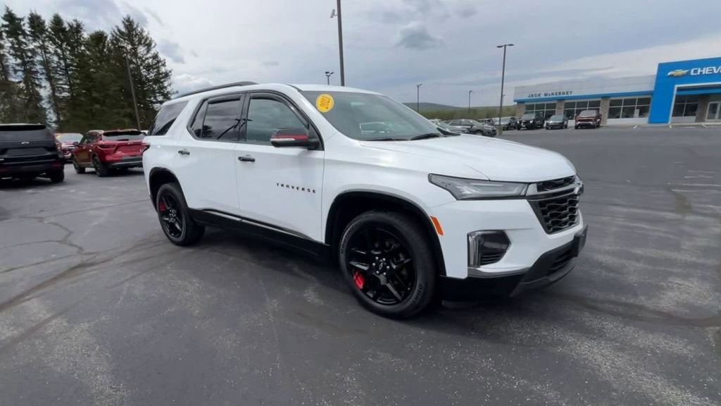 2023 Chevrolet Traverse Premier