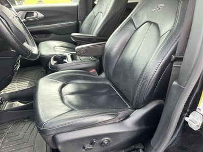 2020 Chrysler Pacifica Launch Edition