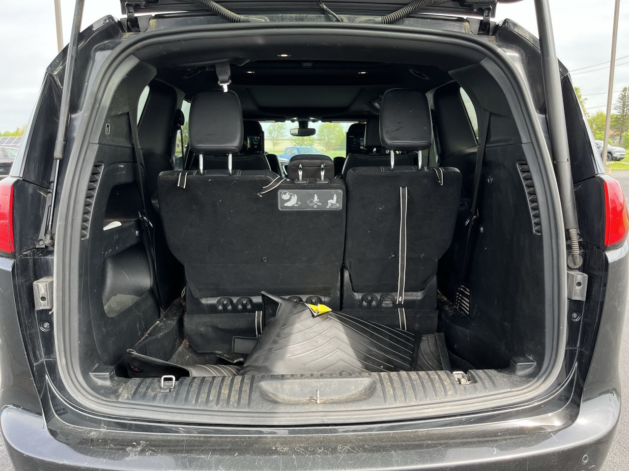 2020 Chrysler Pacifica Launch Edition