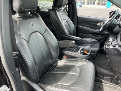 2020 Chrysler Pacifica Launch Edition