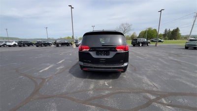 2020 Chrysler Pacifica Launch Edition