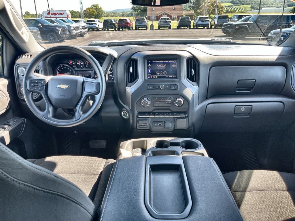 2024 Chevrolet Silverado 2500 HD Custom