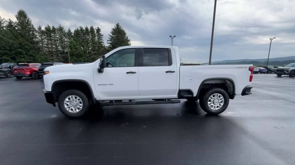 2022 Chevrolet Silverado 3500 HD Work Truck
