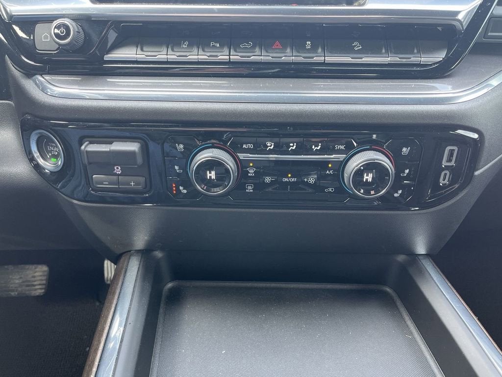 2024 Chevrolet Silverado 3500 HD High Country