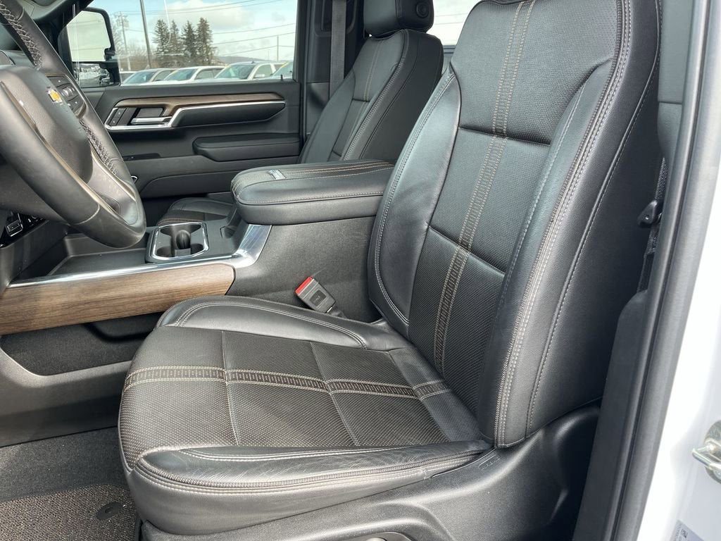 2024 Chevrolet Silverado 3500 HD High Country