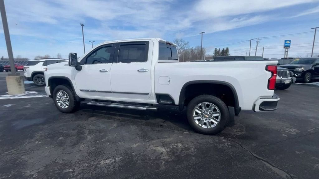 2024 Chevrolet Silverado 3500 HD High Country
