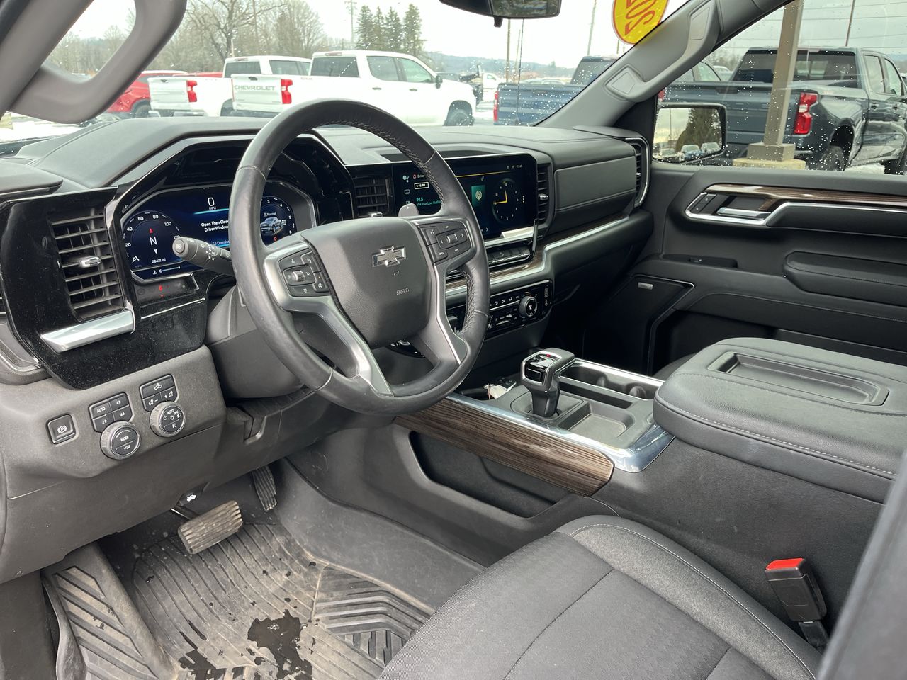 2022 Chevrolet Silverado 1500 RST