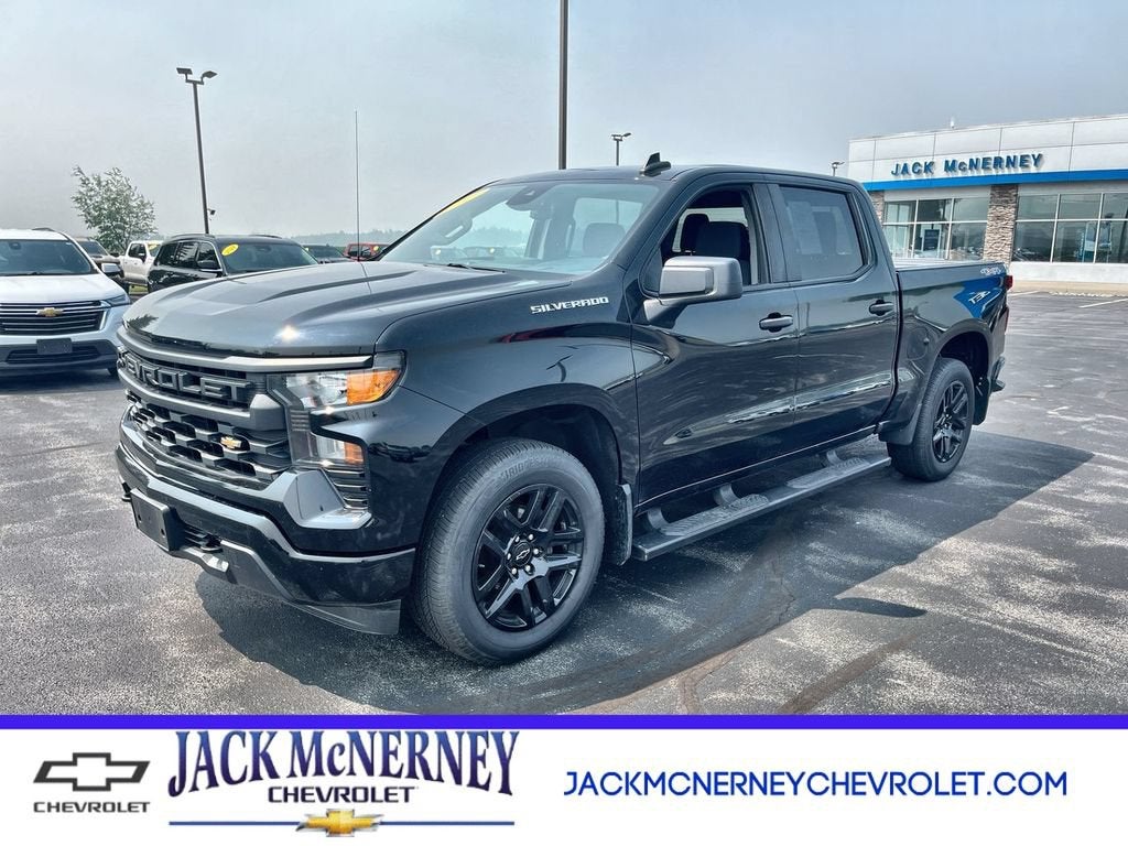 2023 Chevrolet Silverado 1500 Custom