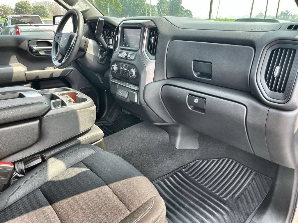 2022 Chevrolet Silverado 1500 Custom Trail Boss