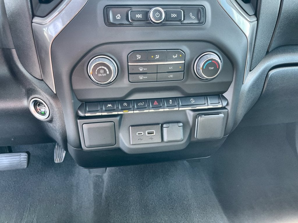 2023 Chevrolet Silverado 1500 Custom Trail Boss