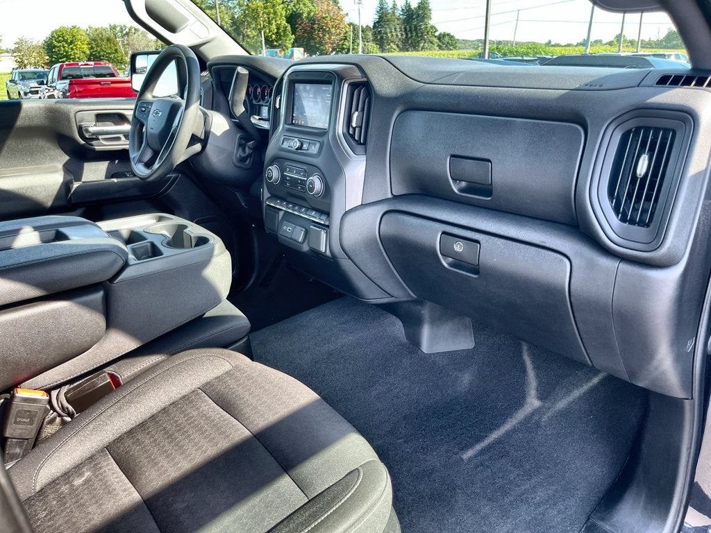 2023 Chevrolet Silverado 1500 Custom Trail Boss