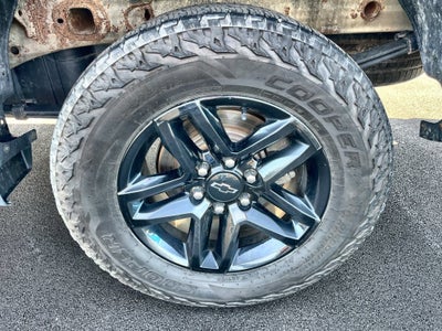 2023 Chevrolet Silverado 1500 Custom Trail Boss