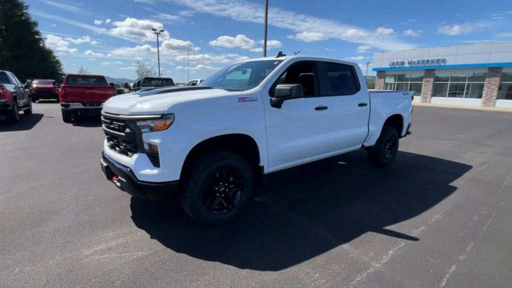 2024 Chevrolet Silverado 1500 Custom Trail Boss