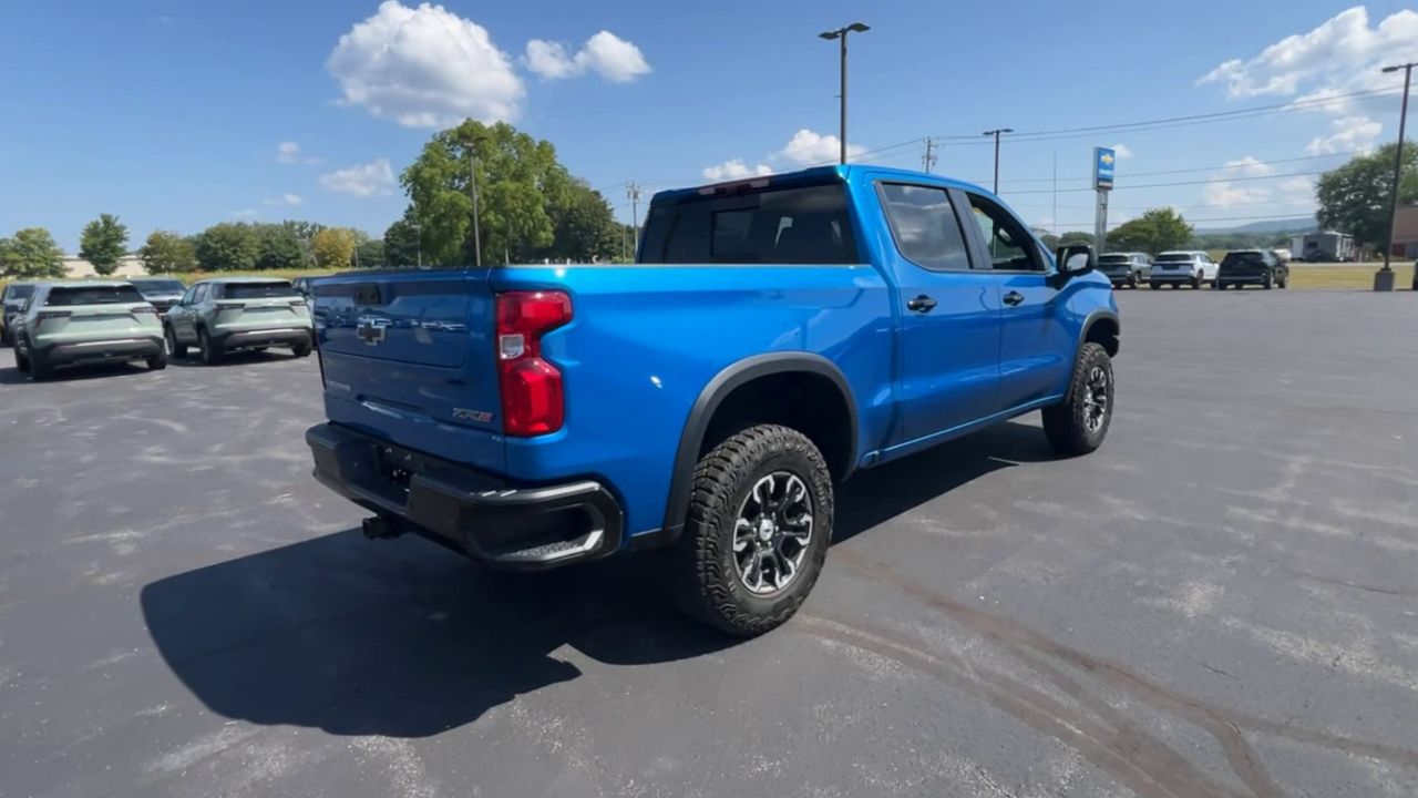 2023 Chevrolet Silverado 1500 ZR2