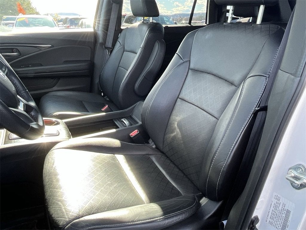 2020 Honda Passport Elite