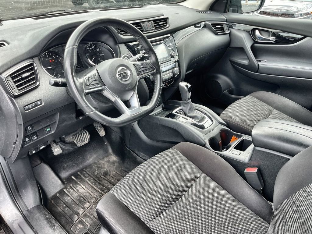 2018 Nissan Rogue Sport SV
