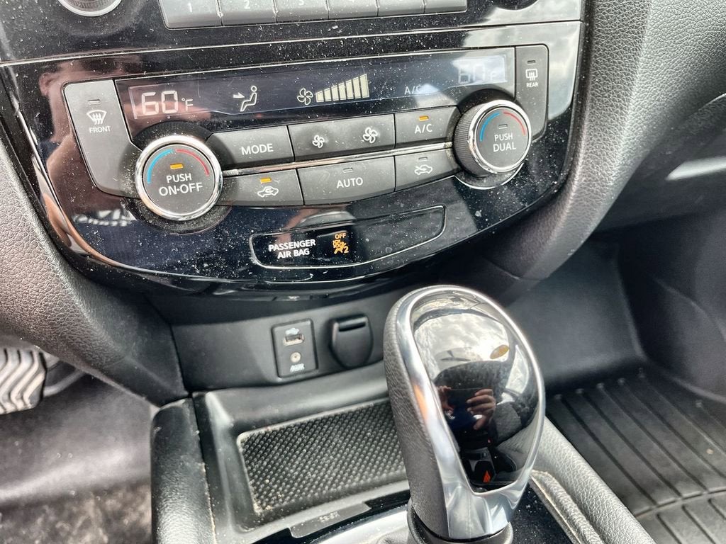 2018 Nissan Rogue Sport SV