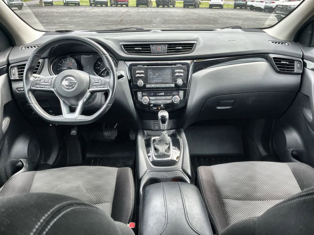 2018 Nissan Rogue Sport SV