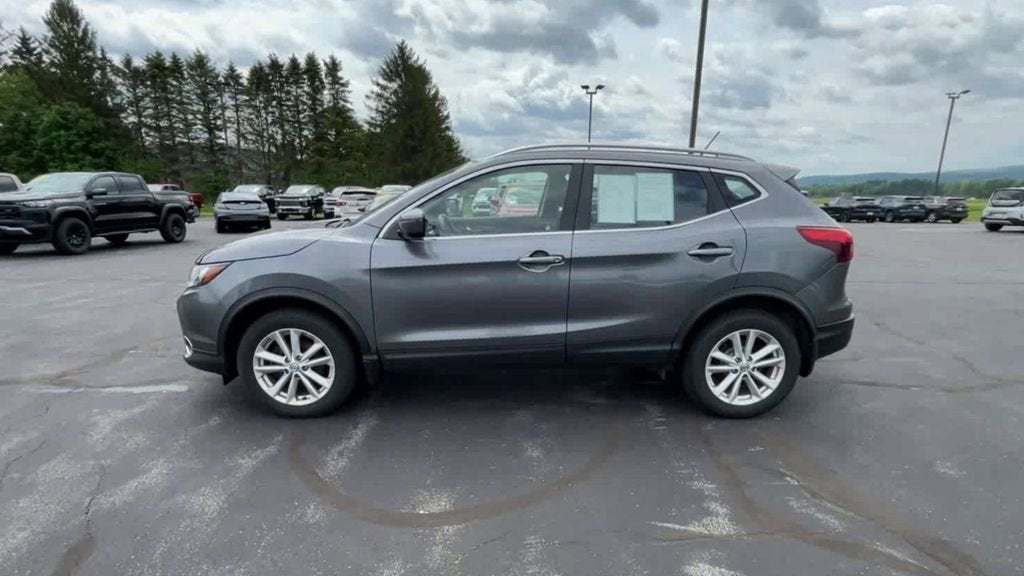 2018 Nissan Rogue Sport SV
