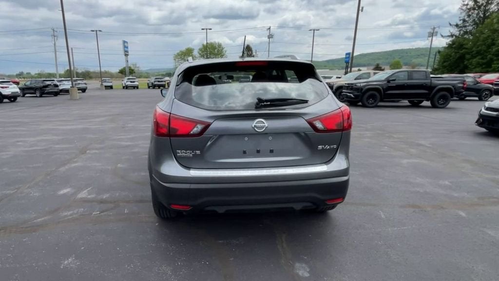 2018 Nissan Rogue Sport SV