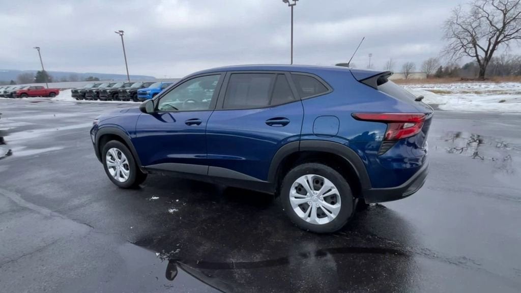 2024 Chevrolet Trax LS