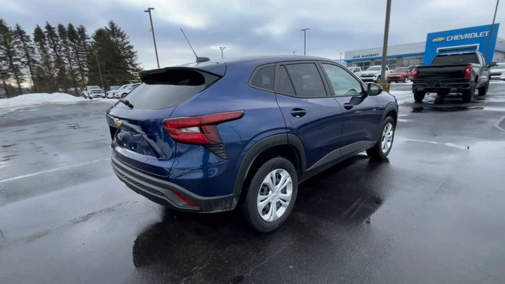 2024 Chevrolet Trax LS