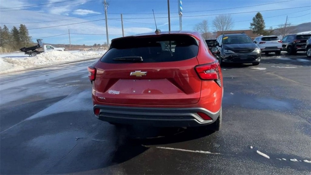 2024 Chevrolet Trax LS